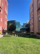 68 E Serene Ave in Las Vegas, NV - Building Photo