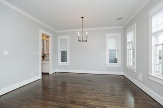 907 E 25th St in Houston, TX - Building Photo - Building Photo