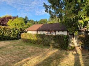 4915 Lake Washington Blvd S in Seattle, WA - Building Photo - Building Photo