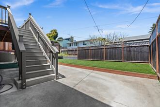 2480 Ardee Ln in South San Francisco, CA - Building Photo - Building Photo