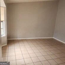 3981 Skidmore Ct in Decatur, GA - Building Photo - Building Photo