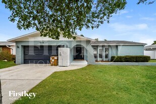 13109 114th St N in Largo, FL - Building Photo