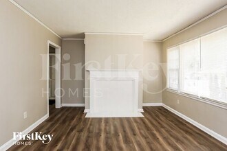 1924 Shirley St SW in Atlanta, GA - Building Photo - Building Photo