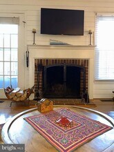 2510 S Arlington Mill Dr in Arlington, VA - Building Photo - Building Photo
