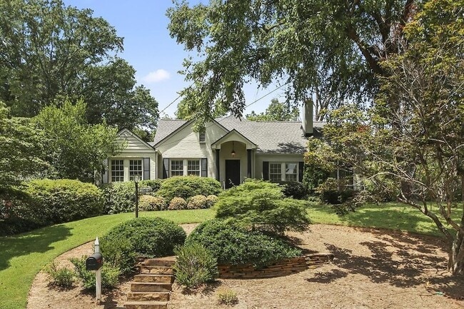 2880 Alpine Rd NE in Atlanta, GA - Building Photo - Building Photo