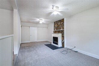 1006 Hampton Ct NW in Kennesaw, GA - Building Photo - Building Photo