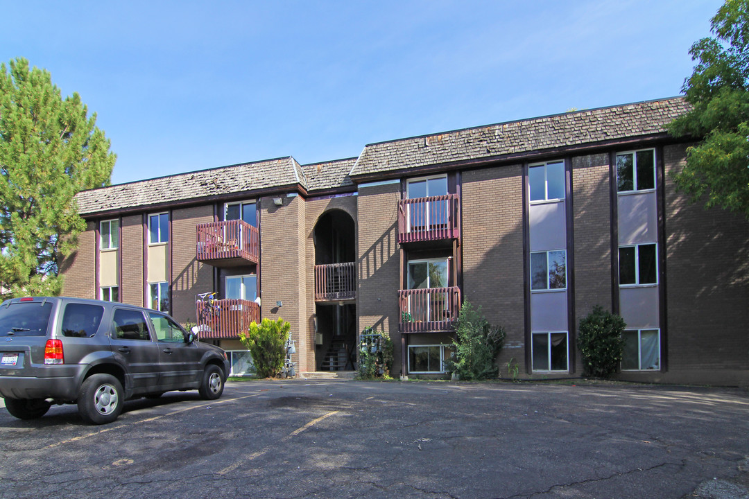 Hilltop Apartments in Ogden, UT - Foto de edificio