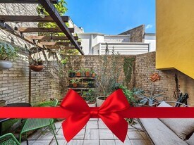 3018 Baldwin St in Houston, TX - Building Photo