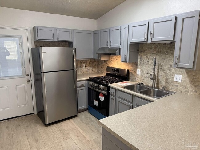 5940 Mona Ln in Pensacola, FL - Building Photo - Building Photo