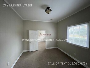 2423 Center St in Little Rock, AR - Building Photo - Building Photo