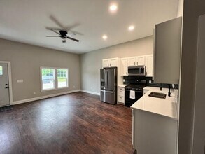 609 E Caldwell St in Louisville, KY - Building Photo - Building Photo