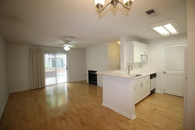 property at 620 Granville Ct
