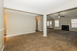 345 Breeze Mdw in Fairburn, GA - Building Photo - Building Photo