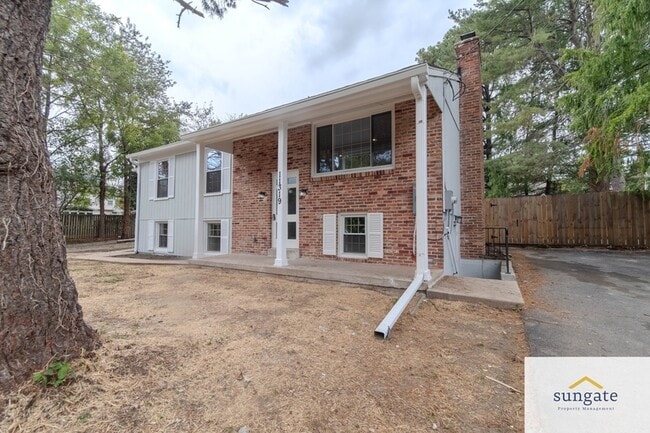 11319 Harding Rd in Laurel, MD - Building Photo - Building Photo