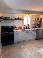 46 10th St in Providence, RI - Building Photo - Building Photo