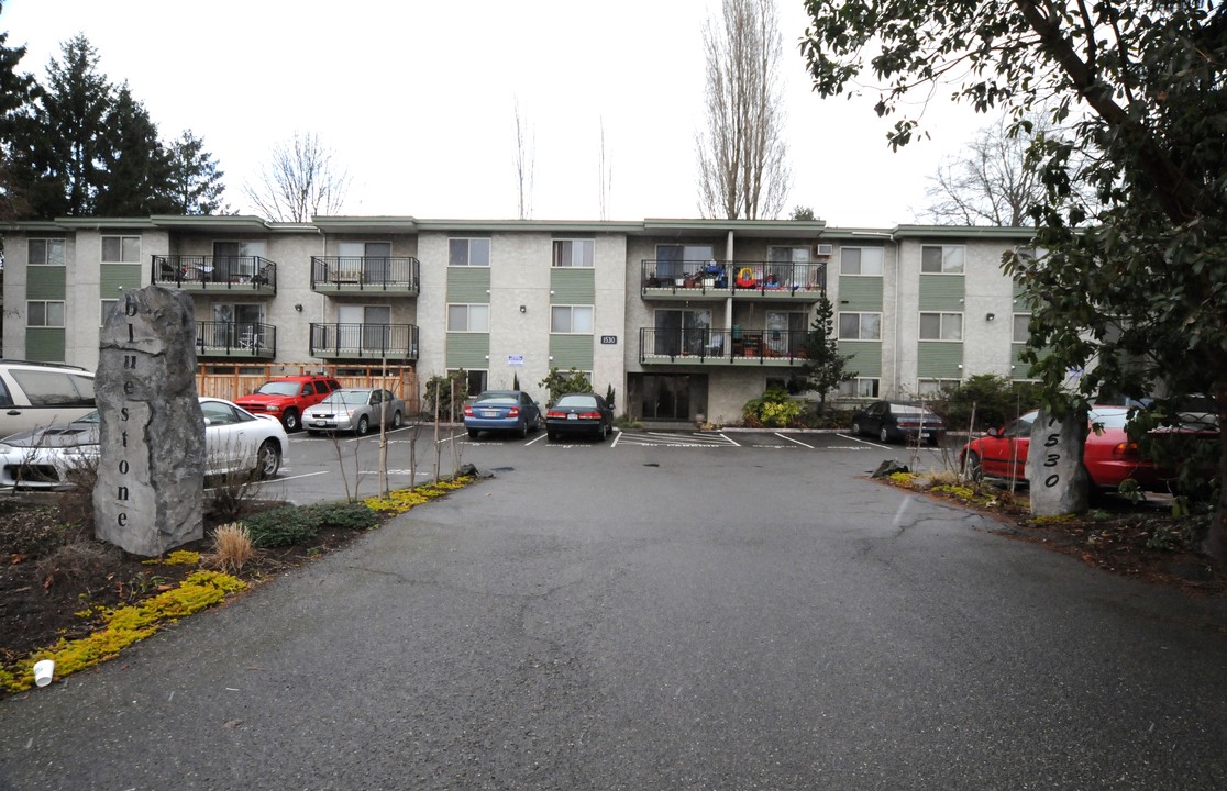 Bluestone Apartments in Shoreline, WA - Building Photo