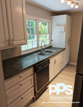 3253 Pebble Dr in East Point, GA - Building Photo - Building Photo