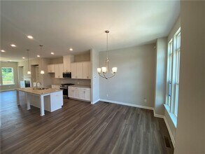 3245 Herald Dr in Scottdale, GA - Building Photo - Building Photo