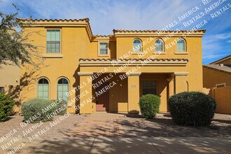 2134 S Seton Ave in Gilbert, AZ - Foto de edificio - Building Photo