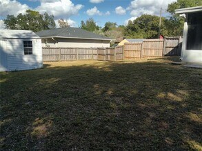 330 Chestnut Ave in Orange City, FL - Building Photo - Building Photo