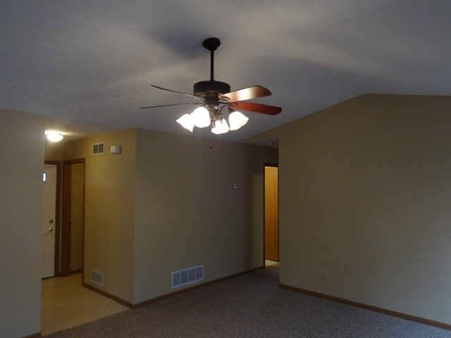 456 Hances Dr in Blacklick, OH - Building Photo - Building Photo