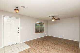 239 Centennial Pl in Crowley, TX - Building Photo - Building Photo