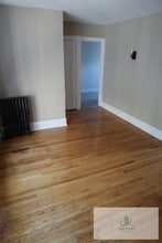 6364 N Hermitage Ave in Chicago, IL - Foto de edificio - Building Photo