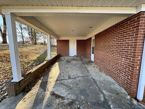 1470 Joe Quick Rd in New Market, AL - Foto de edificio - Building Photo