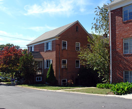 8710 Plymouth St in Silver Spring, MD - Foto de edificio - Building Photo