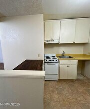 2450 Lymbery St in Reno, NV - Building Photo - Building Photo