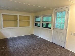 210 Old Hopewell Rd in Wappingers Falls, NY - Building Photo - Building Photo