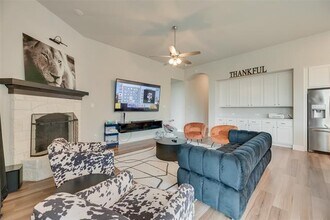 3416 Montgomery Ave in Melissa, TX - Foto de edificio - Building Photo