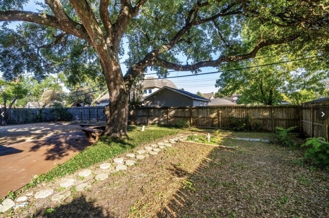 property at 3106 Prescott St