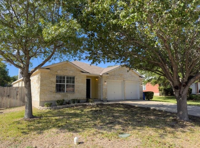 2301 Drue Ln