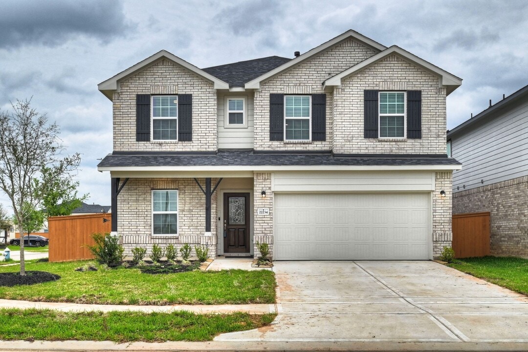 22234 Delphin Grv Dr in Hockley, TX - Building Photo