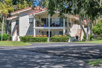 Villas Continental in Orange Park, FL - Foto de edificio - Building Photo