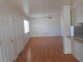 1120 Beltline Rd in Redding, CA - Building Photo - Building Photo