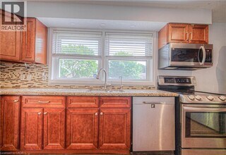 169 Bruce St in Kitchener, ON - Building Photo - Building Photo
