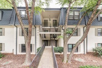 115 Rosaire Pl NW in Atlanta, GA - Building Photo - Building Photo