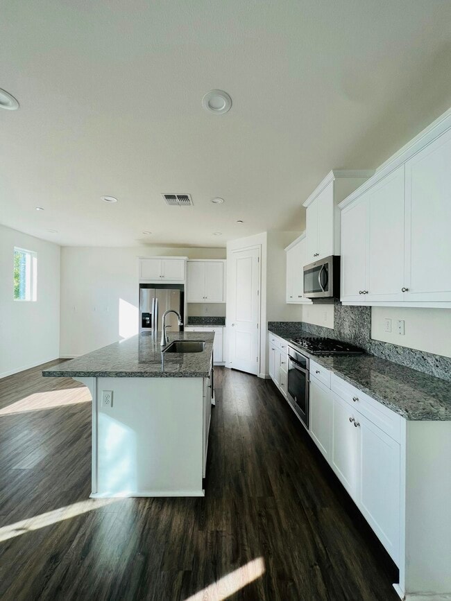 property at 5649 Dublin Blvd
