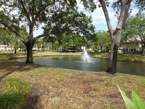 36 Danbury Ct in Royal Palm Beach, FL - Building Photo - Building Photo