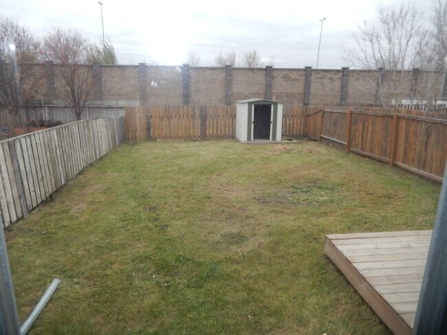 58 Carleton Dr in Saskatoon, SK - Building Photo - Building Photo
