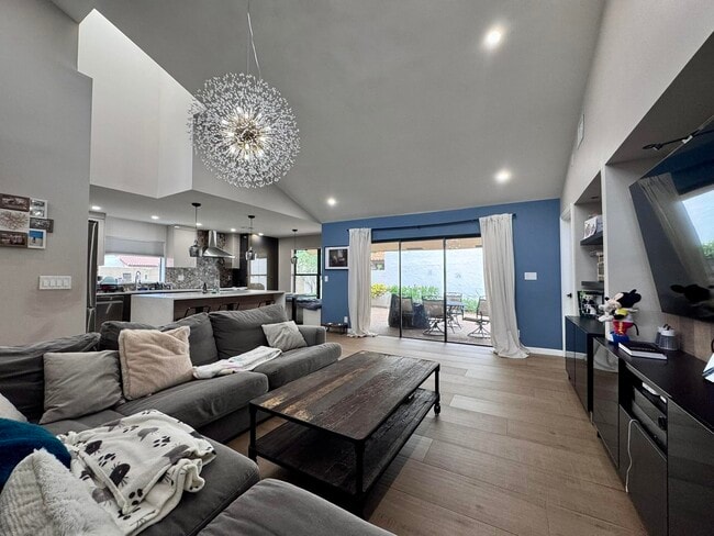 property at 6876 Palmar Ct