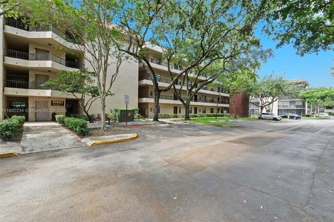 property at 10501 W Broward Blvd