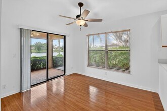 73 Vía De Casas Norte in Boynton Beach, FL - Building Photo - Building Photo