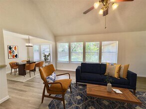 5503 Abilene Trl in Austin, TX - Foto de edificio - Building Photo