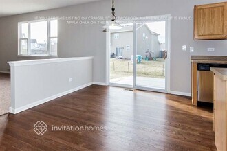 1415 Baltz Dr in Joliet, IL - Building Photo - Building Photo