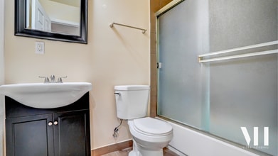 1227 W 37th Pl in Los Angeles, CA - Building Photo - Building Photo