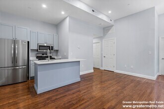 109 Endicott St, Unit 1 in Boston, MA - Building Photo - Building Photo