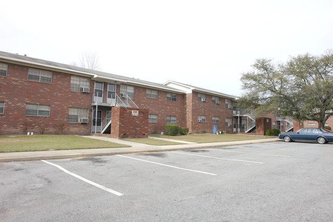 2001-2081 Slighs Ave in Columbia, SC - Foto de edificio - Building Photo